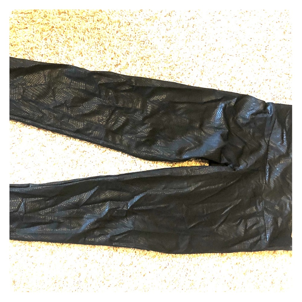 Black onzie leggings